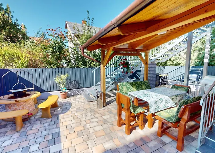 Silver Zsory 펜션 *